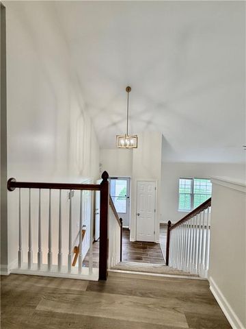 14917 Pine View Drive, Grandview, MO 64030