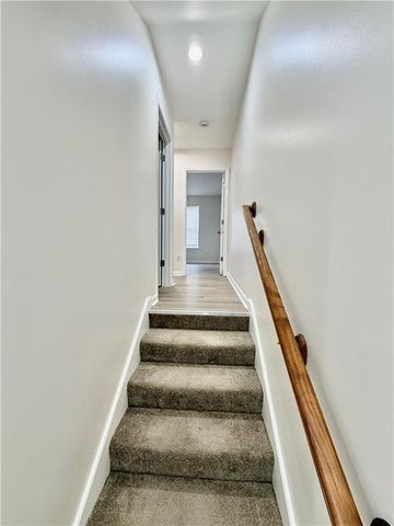 14917 Pine View Drive, Grandview, MO 64030