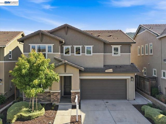1172 Sagardia Way, Gilroy, CA 95020