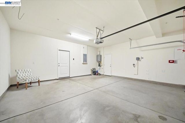 1172 Sagardia Way, Gilroy, CA 95020