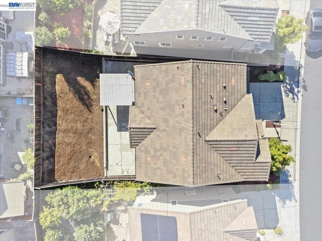 1172 Sagardia Way, Gilroy, CA 95020