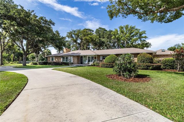 32834 LAKESHORE DRIVE, Tavares, FL 32778
