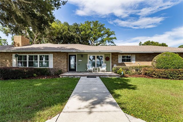 32834 LAKESHORE DRIVE, Tavares, FL 32778