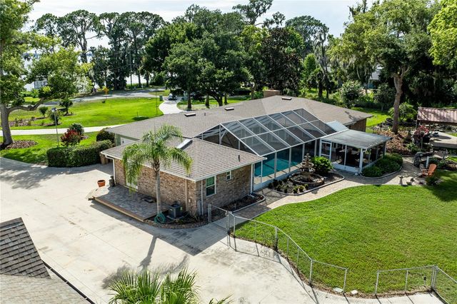 32834 LAKESHORE DRIVE, Tavares, FL 32778