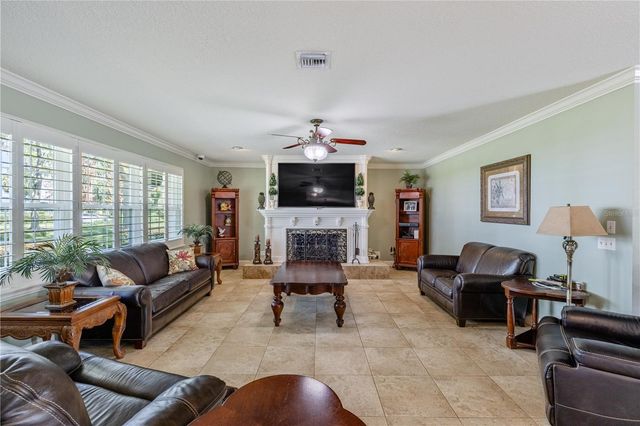32834 LAKESHORE DRIVE, Tavares, FL 32778