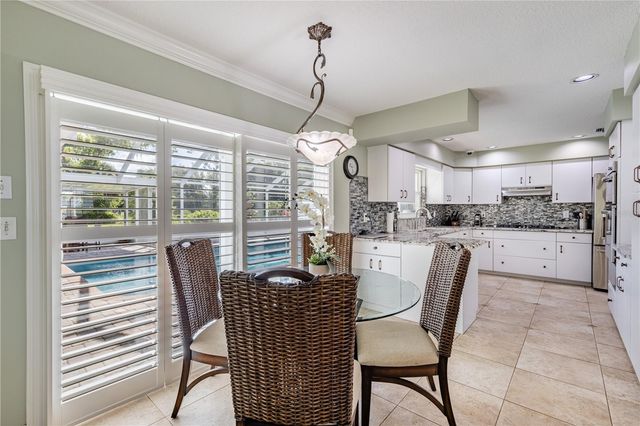 32834 LAKESHORE DRIVE, Tavares, FL 32778