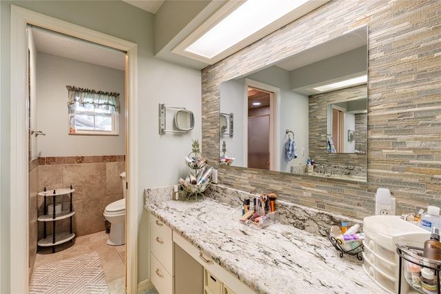 32834 LAKESHORE DRIVE, Tavares, FL 32778