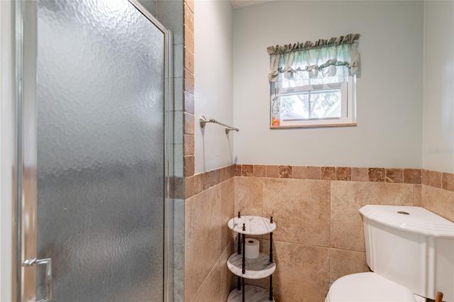 32834 LAKESHORE DRIVE, Tavares, FL 32778