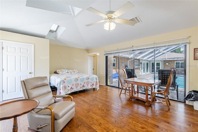 32834 LAKESHORE DRIVE, Tavares, FL 32778
