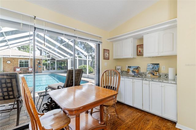 32834 LAKESHORE DRIVE, Tavares, FL 32778