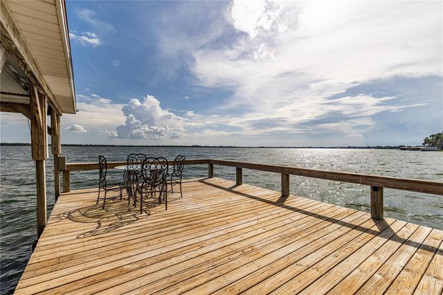 32834 LAKESHORE DRIVE, Tavares, FL 32778