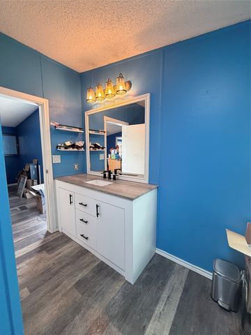 460 Chapel Hill Lane, Waxahachie, TX 75165