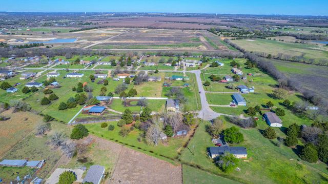 460 Chapel Hill Lane, Waxahachie, TX 75165