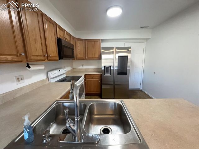 4723 Barnes Road, Colorado Springs, CO 80917