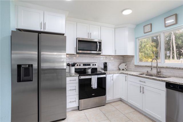 1203 Linmoor Circle NE, Palm Bay, FL 32907