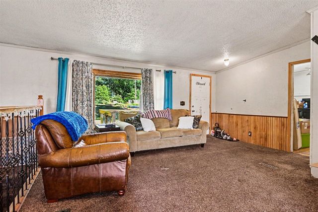 4729 118th Avenue, Fennville, MI 49408