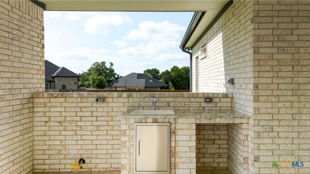 112 Vista De Luna Lane, Belton, TX 76513
