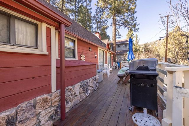 331 Mullins Drive, Big Bear, CA 92314