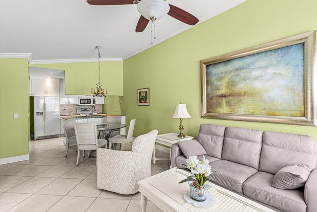 501 WATERSIDE Drive, Hypoluxo, FL 33462