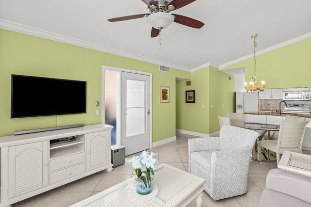 501 WATERSIDE Drive, Hypoluxo, FL 33462