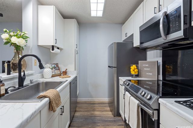 95-510 Wikao Street B206, Mililani, HI 96789