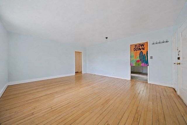 5 Dexter St 4, Malden, MA 02148