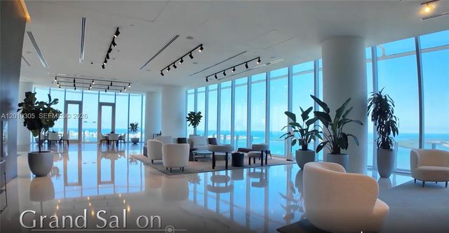 300 Biscayne Boulevard Way 3503C, Miami, FL 33131