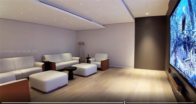 300 Biscayne Boulevard Way 3503C, Miami, FL 33131