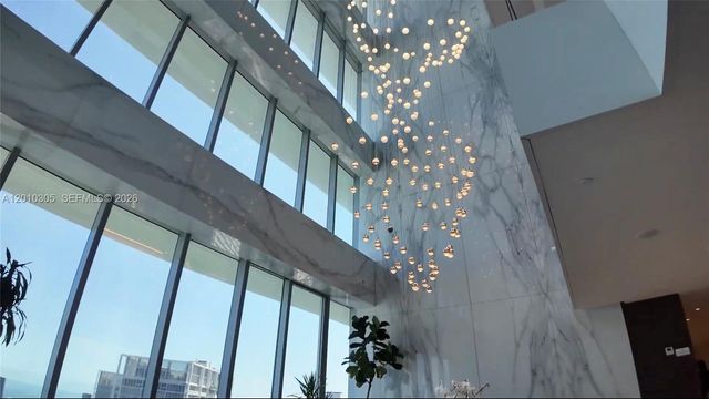 300 Biscayne Boulevard Way 3503C, Miami, FL 33131