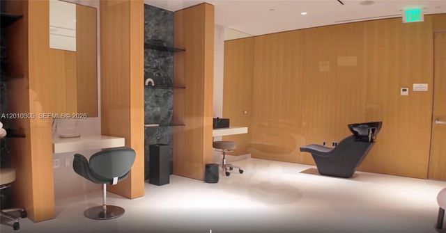 300 Biscayne Boulevard Way 3503C, Miami, FL 33131