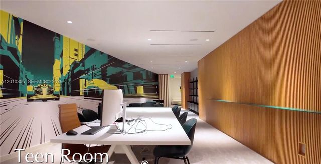 300 Biscayne Boulevard Way 3503C, Miami, FL 33131