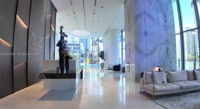 300 Biscayne Boulevard Way 3503C, Miami, FL 33131