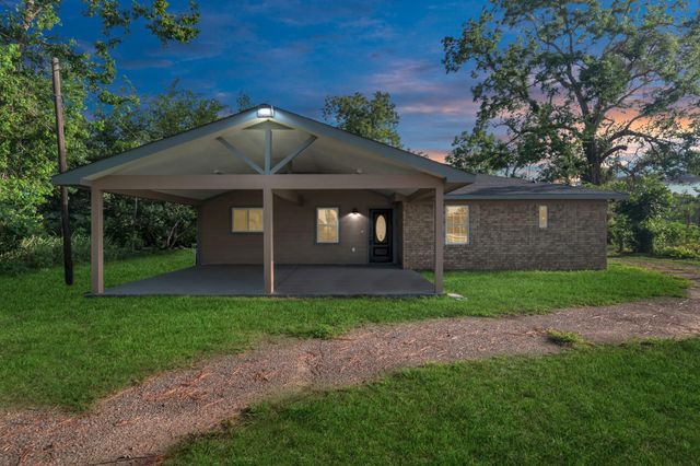 2826 W Fm 1462, Rosharon, TX 77583
