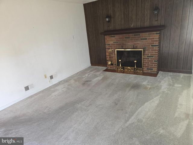 220 EDGEWOOD RD, York, PA 17402