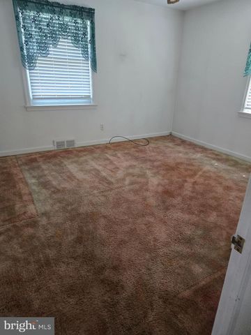 220 EDGEWOOD RD, York, PA 17402