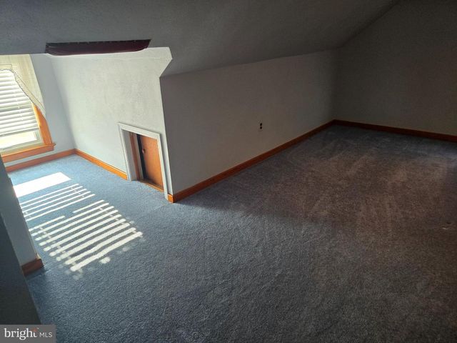 220 EDGEWOOD RD, York, PA 17402