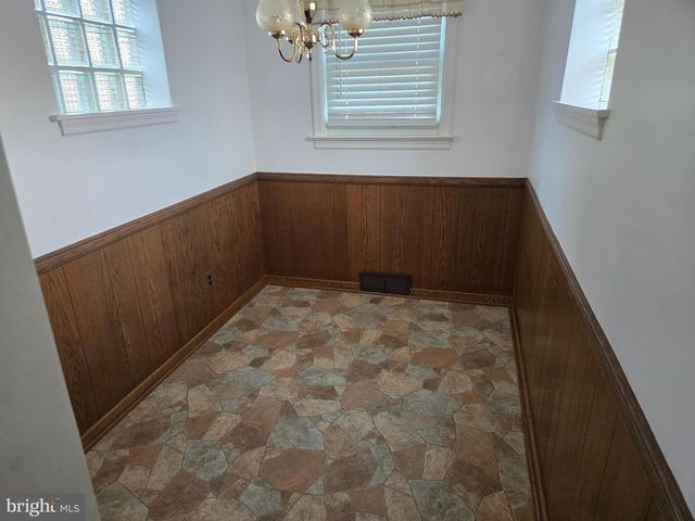 220 EDGEWOOD RD, York, PA 17402