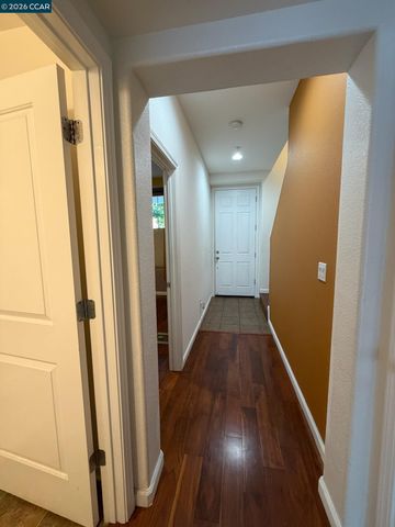 487 Metro Walk Way, Richmond, CA 94801