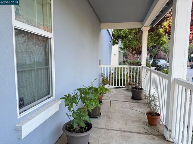 487 Metro Walk Way, Richmond, CA 94801