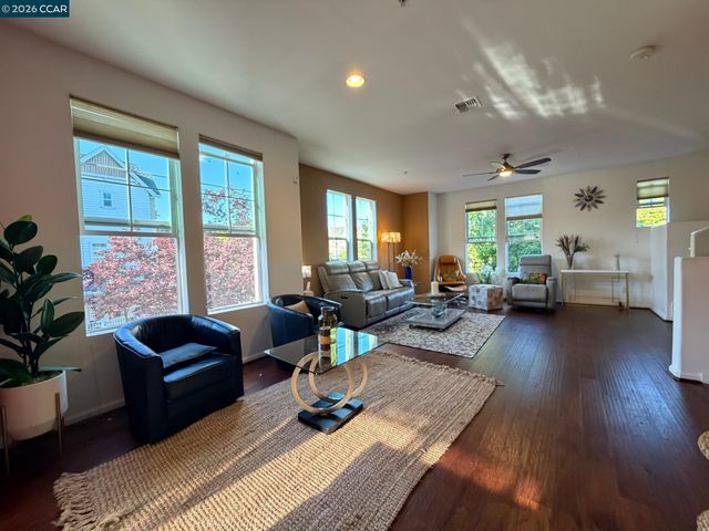 487 Metro Walk Way, Richmond, CA 94801