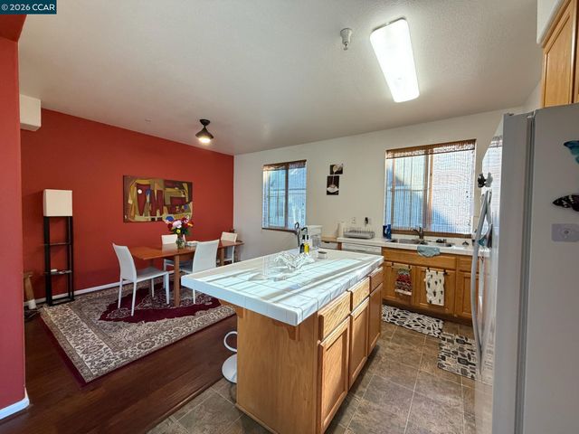 487 Metro Walk Way, Richmond, CA 94801