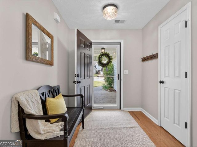 5592 Thistledown Terrace, Sugar Hill, GA 30518