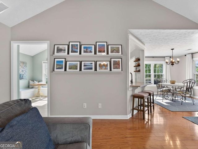 5592 Thistledown Terrace, Sugar Hill, GA 30518