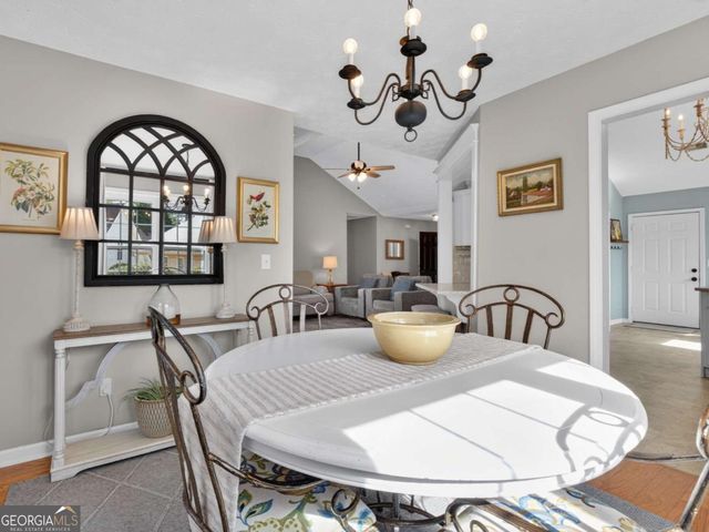 5592 Thistledown Terrace, Sugar Hill, GA 30518