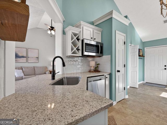 5592 Thistledown Terrace, Sugar Hill, GA 30518