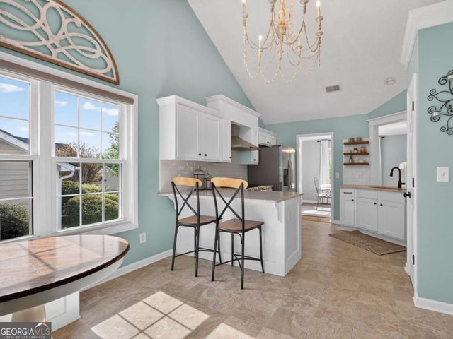 5592 Thistledown Terrace, Sugar Hill, GA 30518