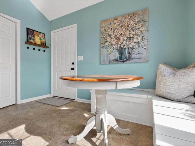 5592 Thistledown Terrace, Sugar Hill, GA 30518