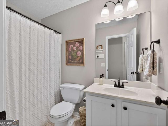 5592 Thistledown Terrace, Sugar Hill, GA 30518