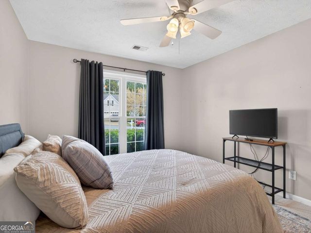 5592 Thistledown Terrace, Sugar Hill, GA 30518