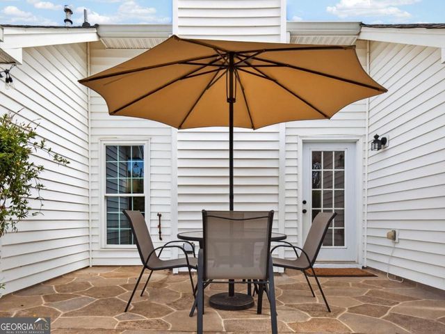 5592 Thistledown Terrace, Sugar Hill, GA 30518